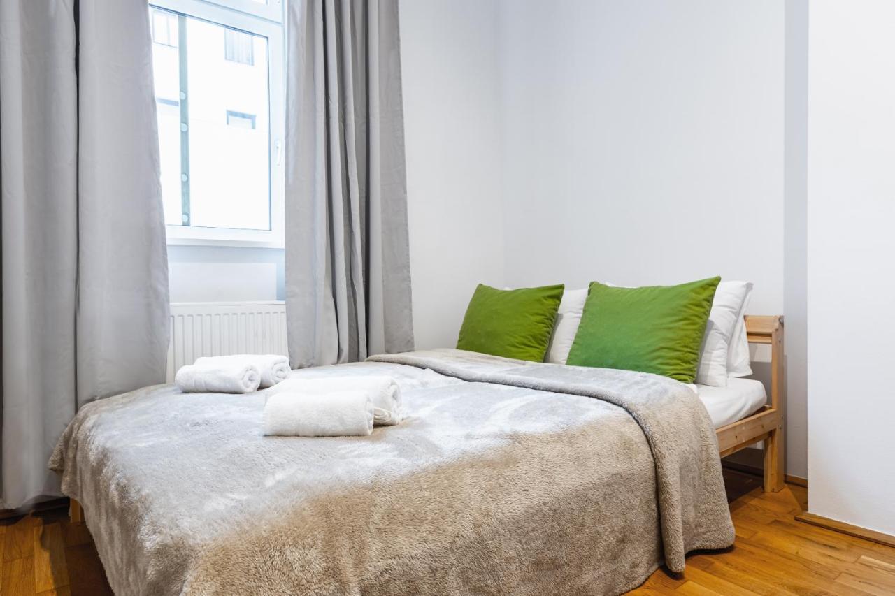 Stylish Designed Apartment In A Calm District Wenen Buitenkant foto